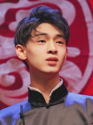 德云社吃瓜秦霄贤视频,秦霄贤搞笑演绎,笑料百出